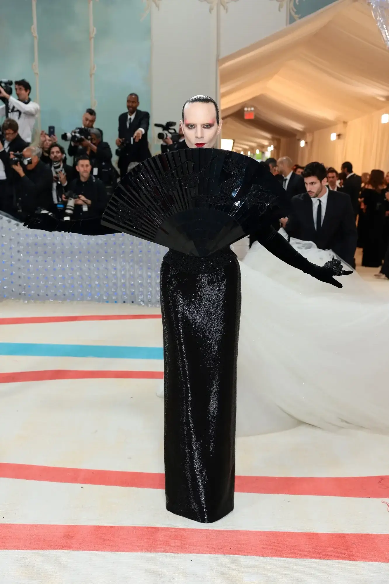 Met Gala 2023 Джордан Рот в Schiaparelli