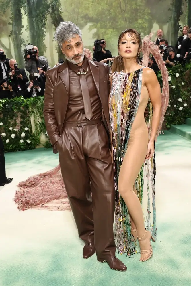 Met Gala 2024 — Лучшие мужские наряды на красной дорожке бала Института костюма!