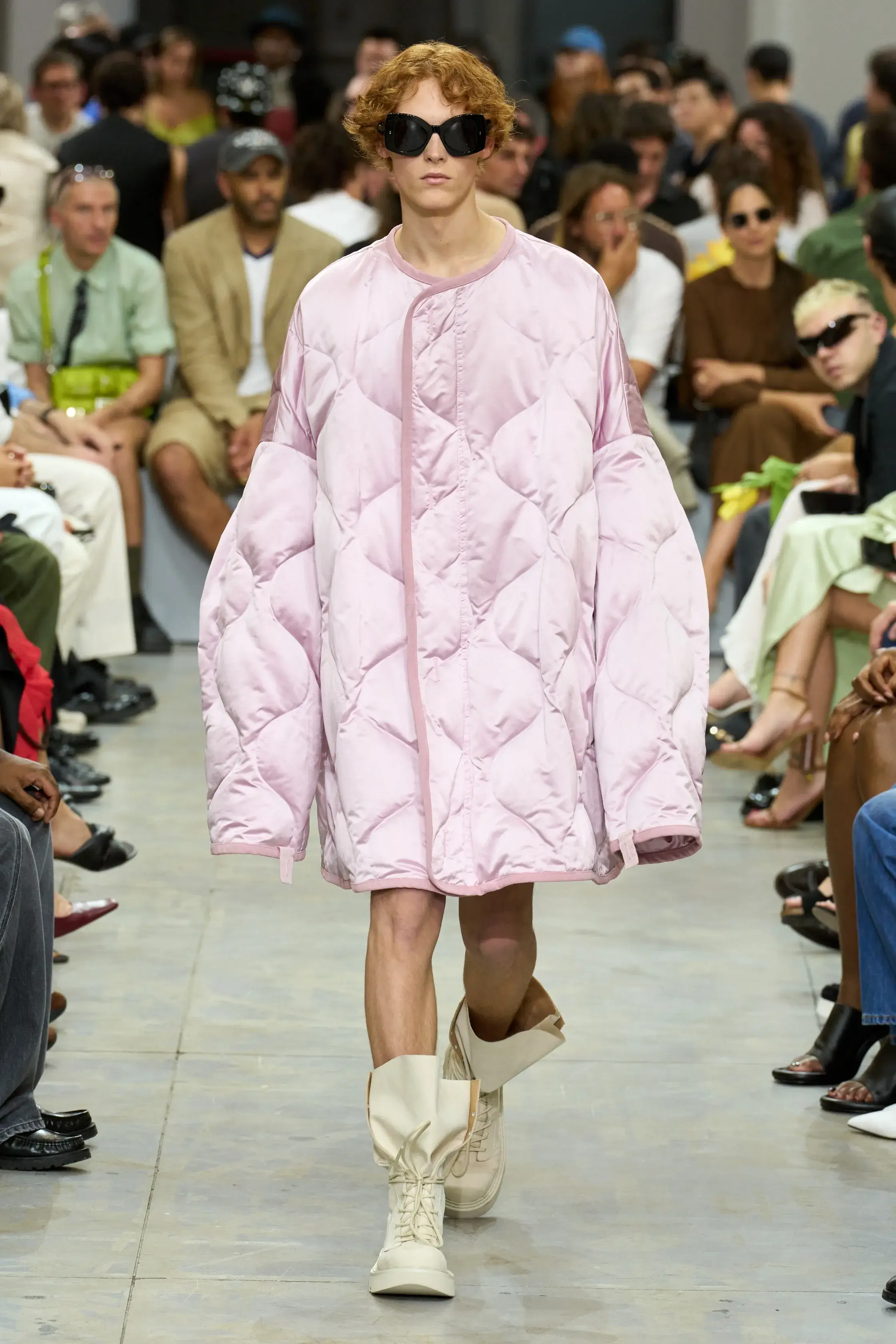 JW Anderson коллекция 2025 на Неделе моды в Милане