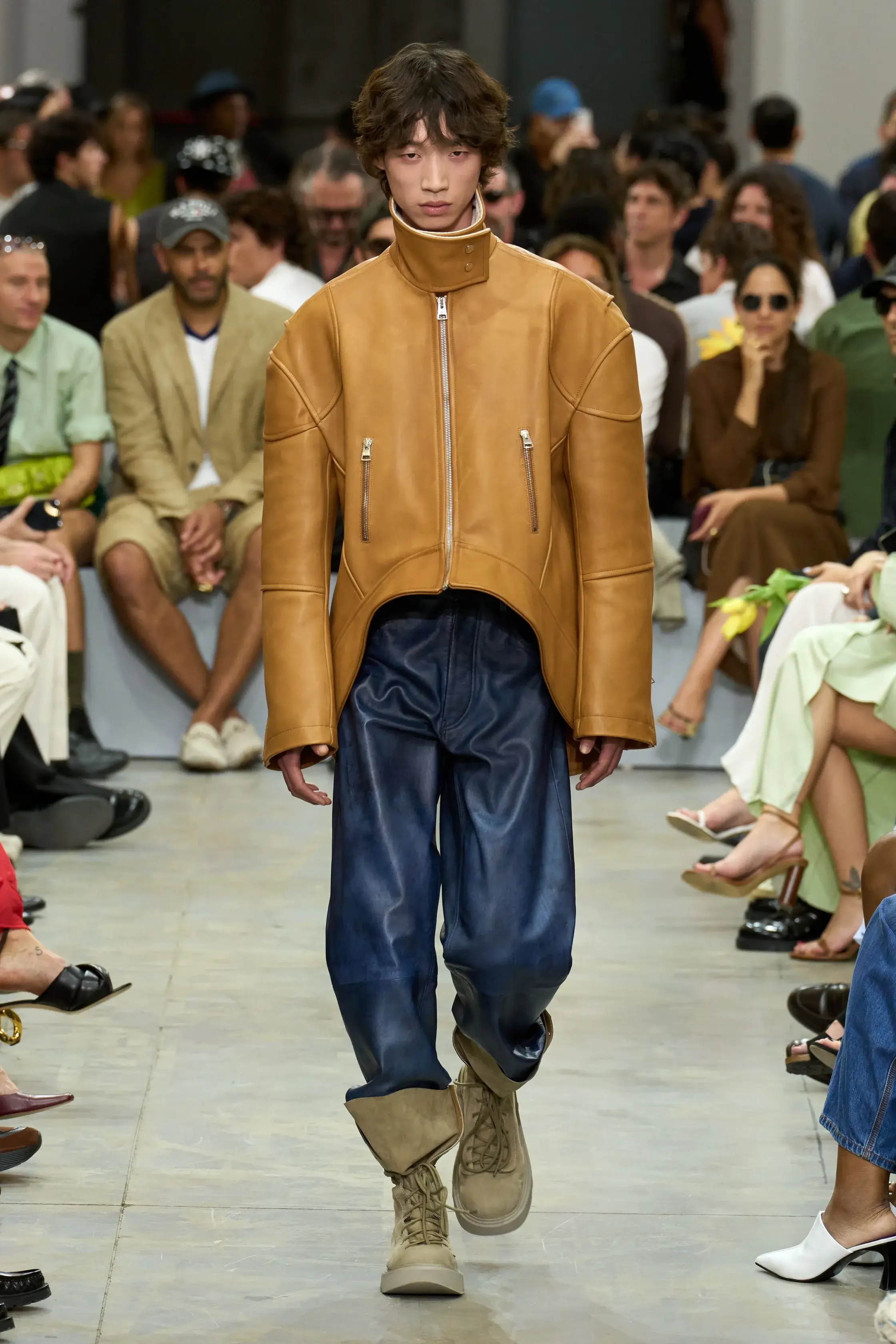 JW Anderson коллекция 2025 на Неделе моды в Милане